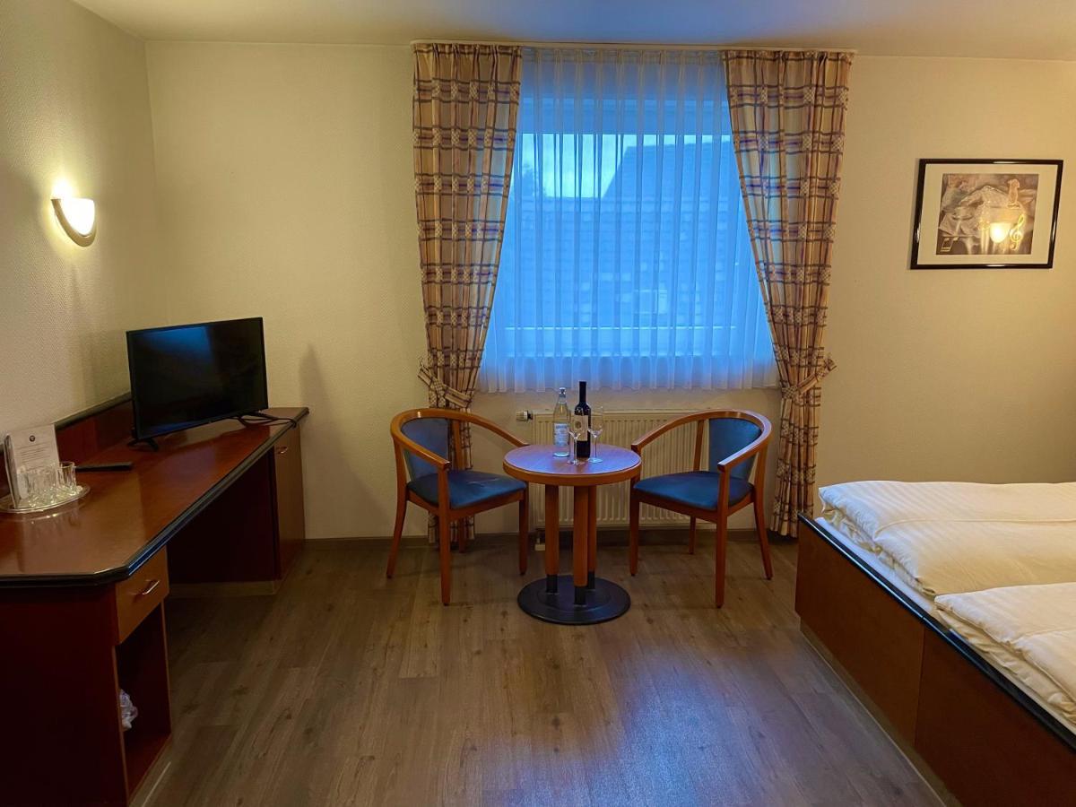 Hotel Haus Hubertus Elsdorf Εξωτερικό φωτογραφία