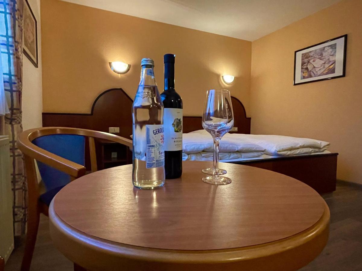 Hotel Haus Hubertus Elsdorf Εξωτερικό φωτογραφία